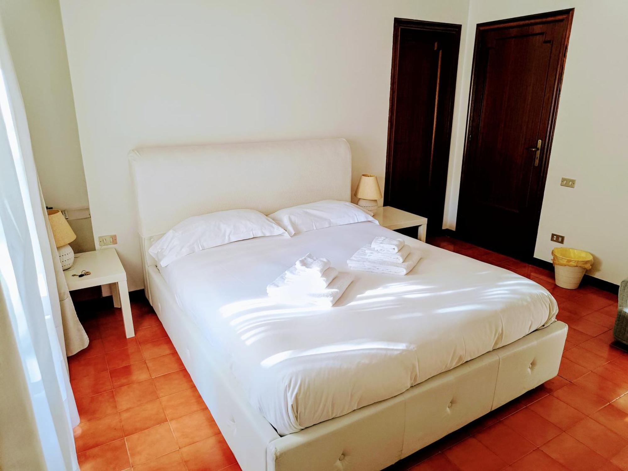 Bari Suite Apartment Barone 12 Free Parking Экстерьер фото